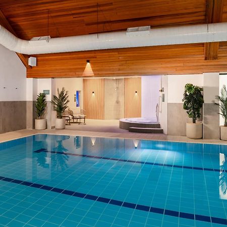 Voco Fareham - Solent By Ihg Hotel Exterior foto
